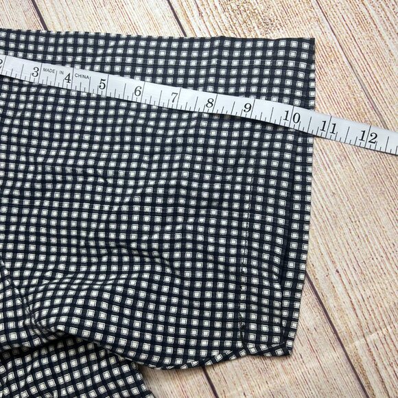 Tommy Bahama Mens Silk Shirt M Black White Geometric Check Short Sleeve Camp - Picture 4 of 13